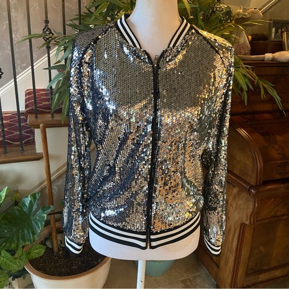 Shinevan Hi Party Sequin Bomber Jacket Silver and Black Full Zip Party Fun - Picture 2 of 6